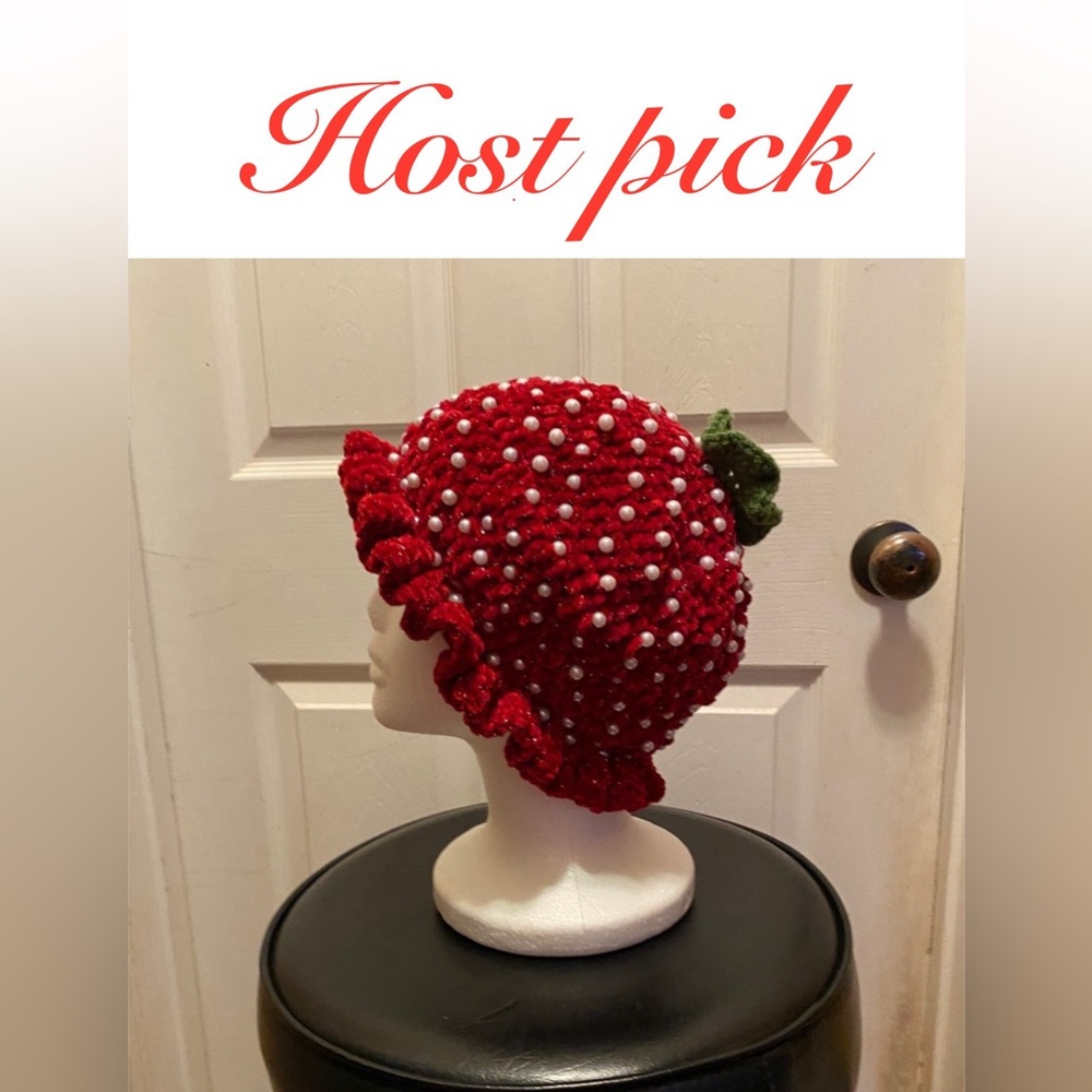 HOST PICK Crochet Strawberry hat